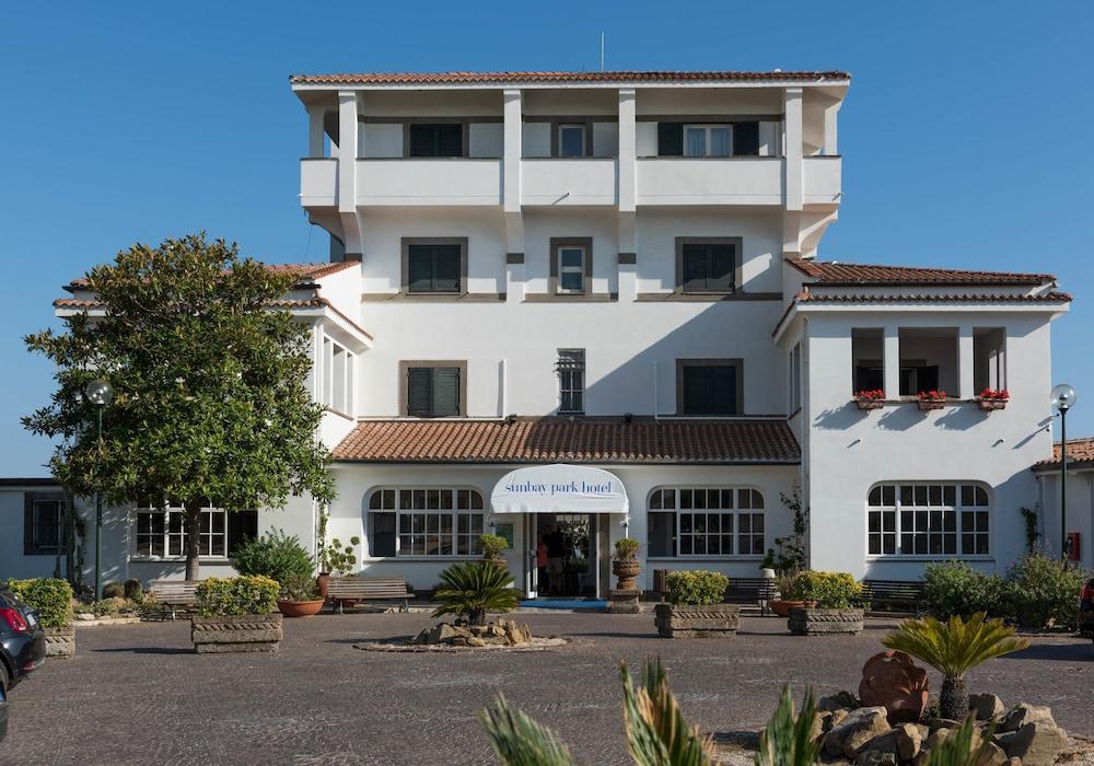 Sunbay Park Hotel Civitavecchia Exterior foto